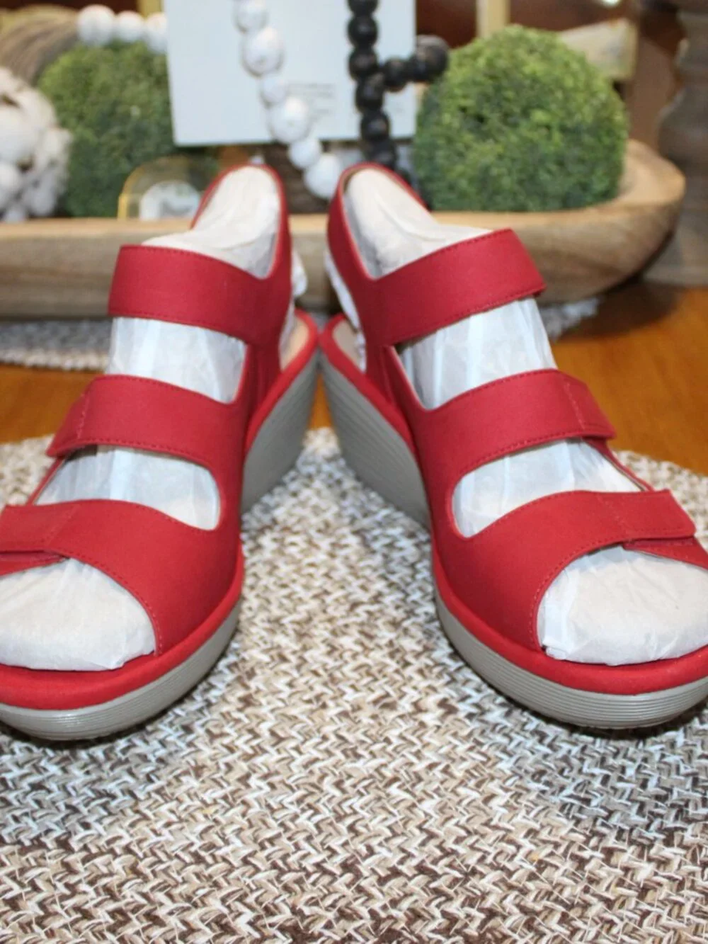 NWT Clark Reedly Juno Wedge sandals 9 1/2 WIDE SHARP! COMFY! - Picture 14 of 15